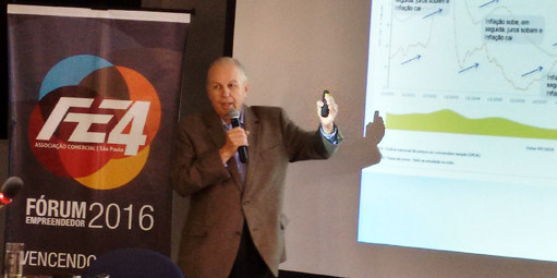 "O segredo para sair da crise está dentro da empresa"